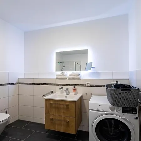 Waldameise Am Krakower - Erdgeschosswohnung Mit Terrasse, Kamin & Sauna 克拉科夫西